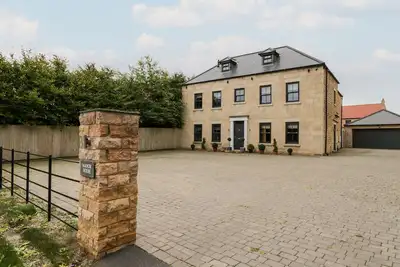 Image de Seamer Manor House, pet friendly in Seamer, North Yorkshire