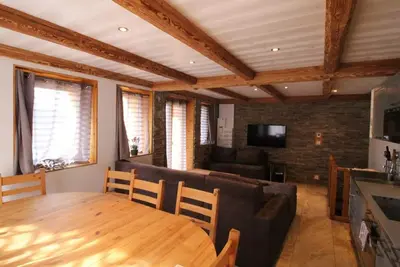 Image de Confortable appartement 12 pers avec balcons, parking, proche village et pistes