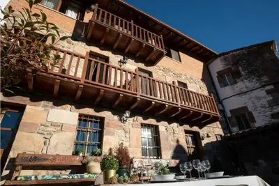 Image de Espectacular Casa + Salón de Juegos e Hidromasaje
