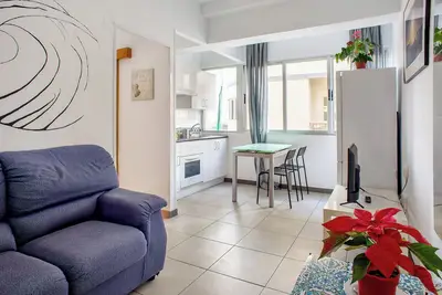 Image de Maison de vacances \"Las Canteras 128 Piso 2\" près de la plage avec terrasse et Wi-Fi
