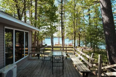 Image de Tc Lake Stay-Pontoon & Sup Rentals-King Room!