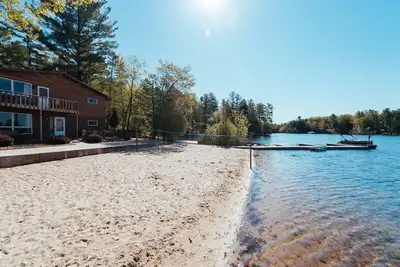Image de Spider Lake Escape | Pontoon Rentals | Sandy Beach