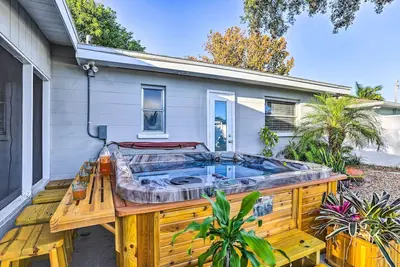 Image de Remodeled St Petersburg Retreat w/ Hot Tub!