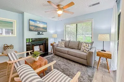 Image de Kingston Whp 7c Ground level Villa w/pool/beach