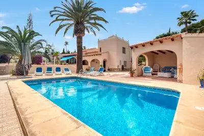 Villa \"Shalimar\" à Moraira avec piscine et Wi-Fi