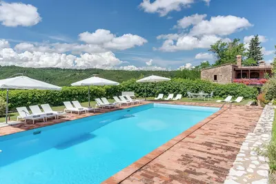 Appartement \"Tenuta Acquabona - Intero Casale\" avec piscine