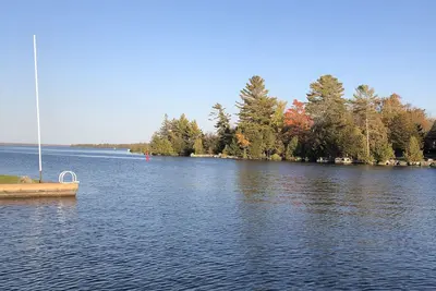 Image de Bobcaygeon Waterfront-Walk to Town-King Beds