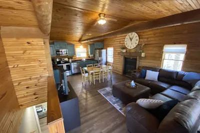 Image de Cozy Log Cabin on Table Rock Lake - The Timbers Cabin #8