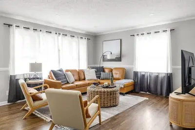 Image de Newly Renovated 3/1 Near Downtown Atl and Airport