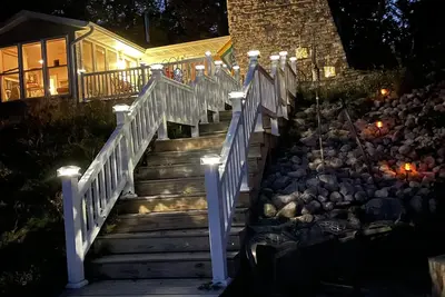 Image de Beautiful cottage on lakefront with direct access to Atv/Utv/Snowmobile Trails.