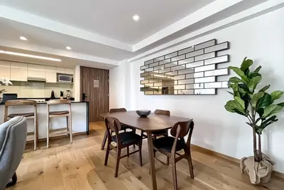 Image de Live in the trendy neighborhood of La Condesa