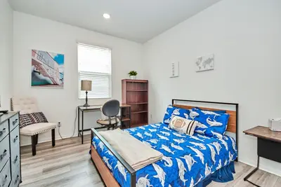Image de 2022 Built~Downstairs Private Suite*Next to Mall*Monthly Rental*Hoa Amenities*中文