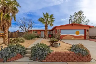 Image de Valley of the Palms House