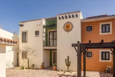 Image de Private 5 Bedroom Villa in Quivira Golf Community