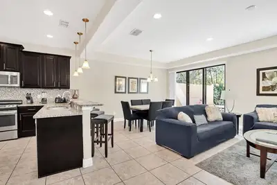 Image de Gorgeous Family Home, Community Pool and Clubhouse