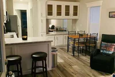 Image de Rainbow River Bungalow J