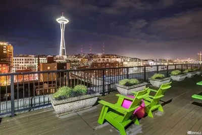 Image de Your Home Base in the Heart of Seattle