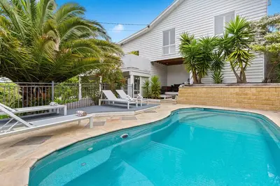 Image de Godwin Goodness – Blairgowrie Beachside Accommodation