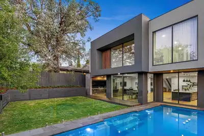 Image de Grand Luxury Retreat in Melbourne's East