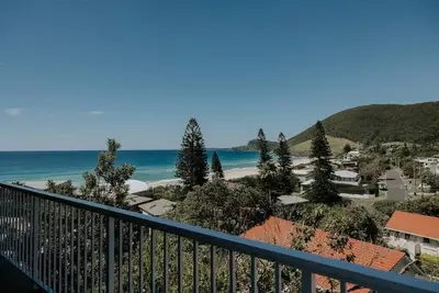 Image de The View at Blueys - Beach House - Pacific Palms