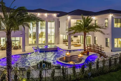 Image de Grandhalla - the Pinnacle of Luxury in Orlando