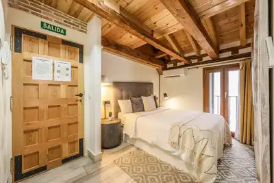 Image de Beautiful renovated loft in the center N12