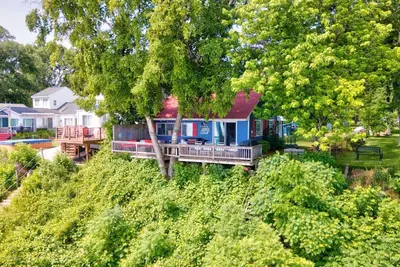 Image de Cozy Trio Cottages! Gorgeous Sandy Beach w 3 Homes