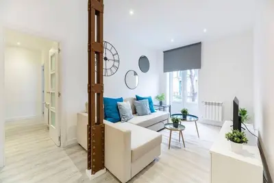 Incredible Quadruple Apartment in Atocha 1b