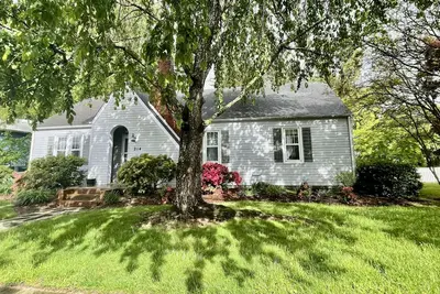 Image de Casa del Rio, a River House in Millsboro!