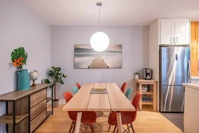 Image de Mtlvr #20 | Plateau gem, parking, A\/C, patio