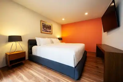 Image de New Equipped Condo w/Gym & Roof