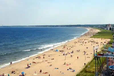 Image de Sky Deck Penthouse Condo, Walk to Beach and Pier