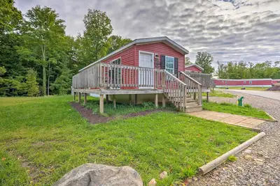 Image de Cassopolis Cabin, Little Fish Lake On-Site!