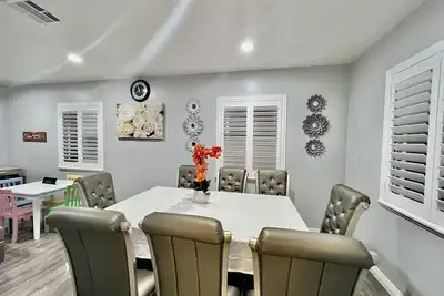 Image de Happy Disneyland 3 Bedroom Home (new)