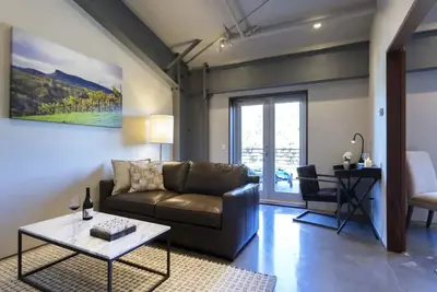 Image de Deluxe Suite, Private Patio Overlooking Vineyard & Winery Property