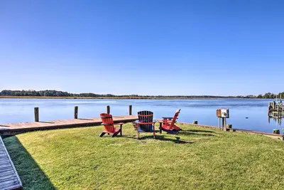 Image de Pet-Friendly Quantico Home w\/ River Views!