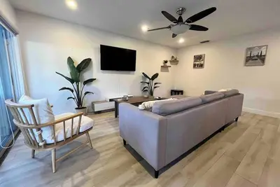 Cozy Oasis Pool Home-1 Min from Baptist Hospital