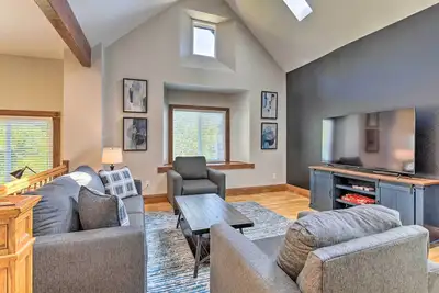 Image de Deck + Fenced Yard: Capitol Hill Townhome