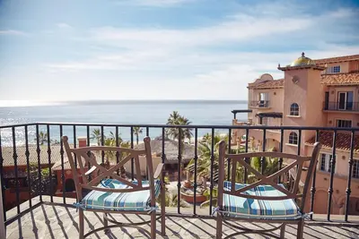 Image de One of Cabo's Best!