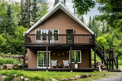 Image de Spa, bubbly, privacy in the woods, near city \/ Spa, intimité, proche de Québec