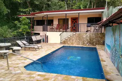 Image de 2Bdrm Tropical retreat w\/pool