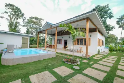 Image de New Construction! Ac Fiber Private Pool Walk to Beach!