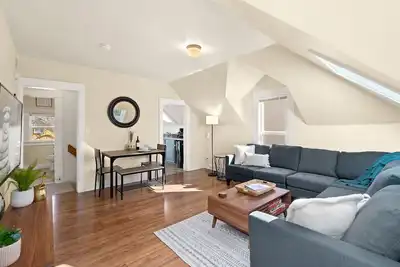 Image de Cozy Victorian Cottage in the Heart of Old Town!