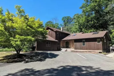 Image de Secluded 6br Home 1min from Lake's State Park