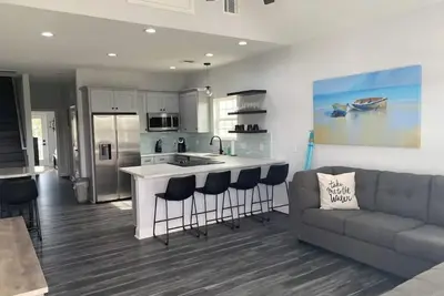 Image de Cozy Coastal Cottage