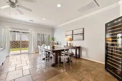 Image de Gorgeous Home next to Mission Lakes Country Club