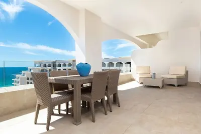 Image de 1 Br available in Villa la Valencia
