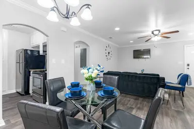 Image de Family Friendly 2bdrm-Walk To At&t/Cowboys Stadium