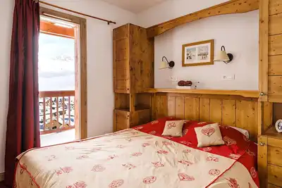Image de Agréable appartement pour 6 personnes avec Wifi, piscine, Tv, balcon, animaux admis et parking