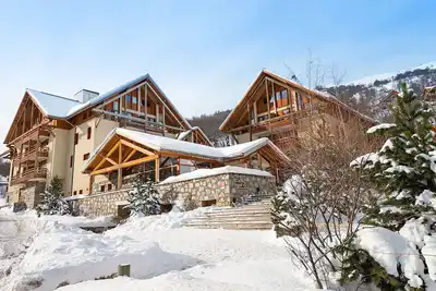 Image de Joli appartement pour 4 personnes avec piscine, Wifi, Tv, terrasse, animaux admis et parking